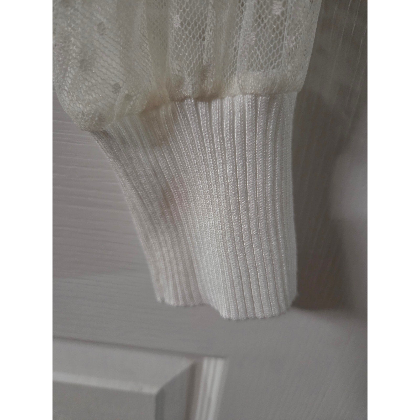 Madden Girl Square Neck Ribbed Top with Mesh Sleeves Size M