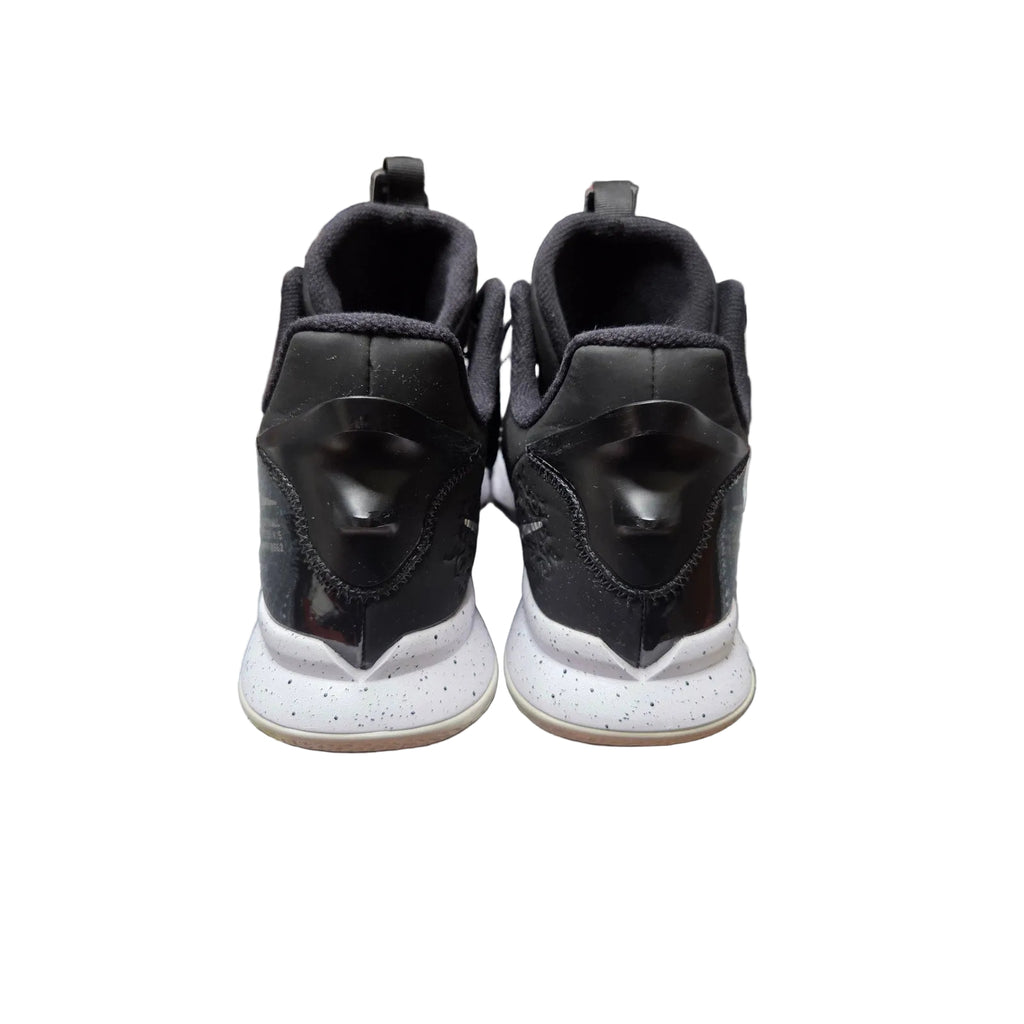 Nike LeBron Witness 5 Basketball Shoes CQ9380-001 Men's Size 13
