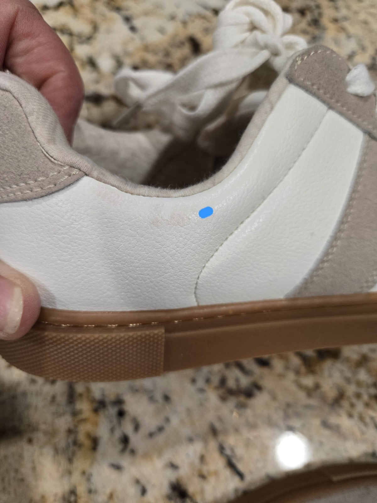 Sincerely Jules White/Tan Lace Sneakers Bailey Size 8.5 NWOB9