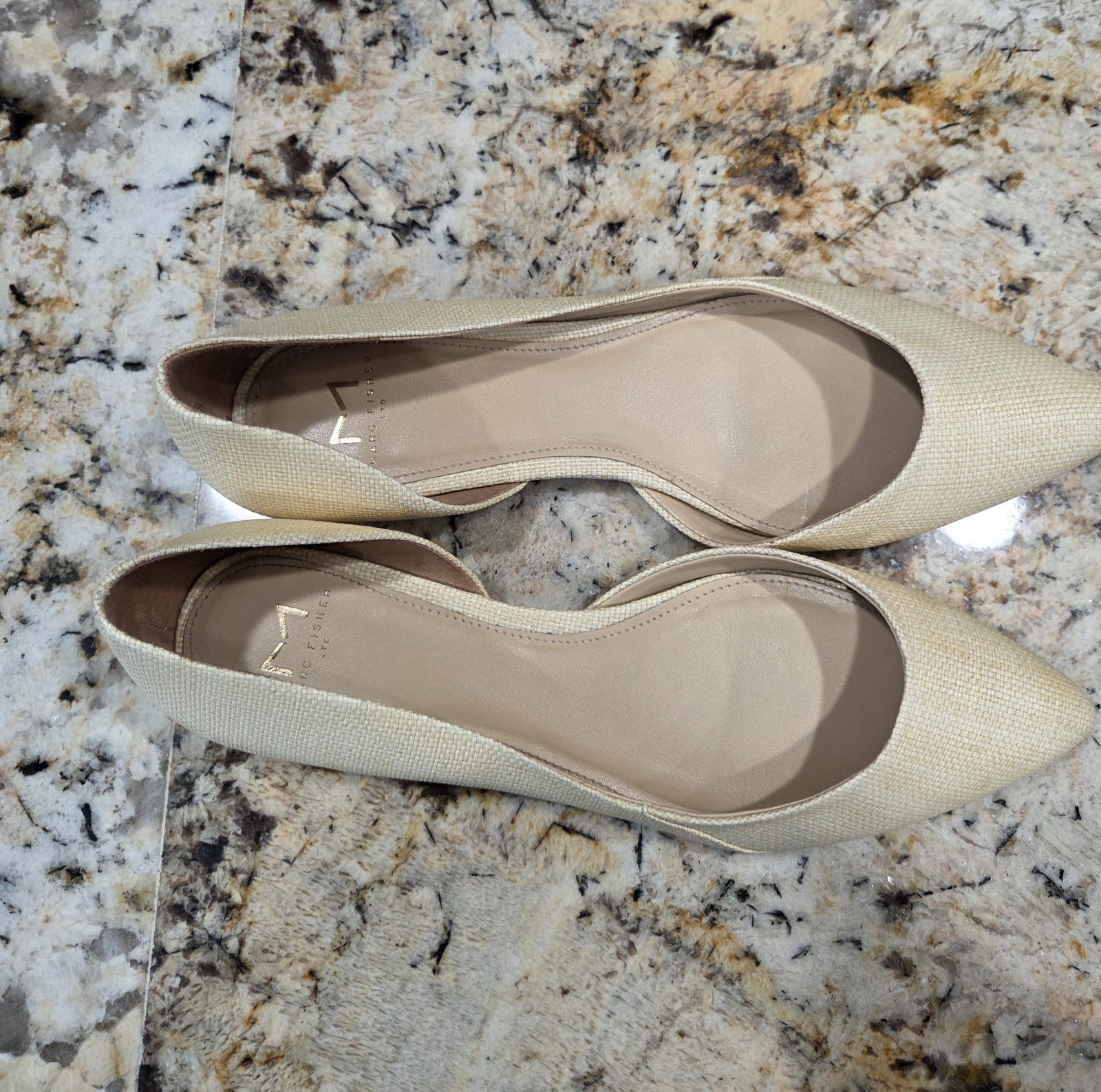Marc Fisher LTD Sunny Half doorway Flats Women's Size 7.53