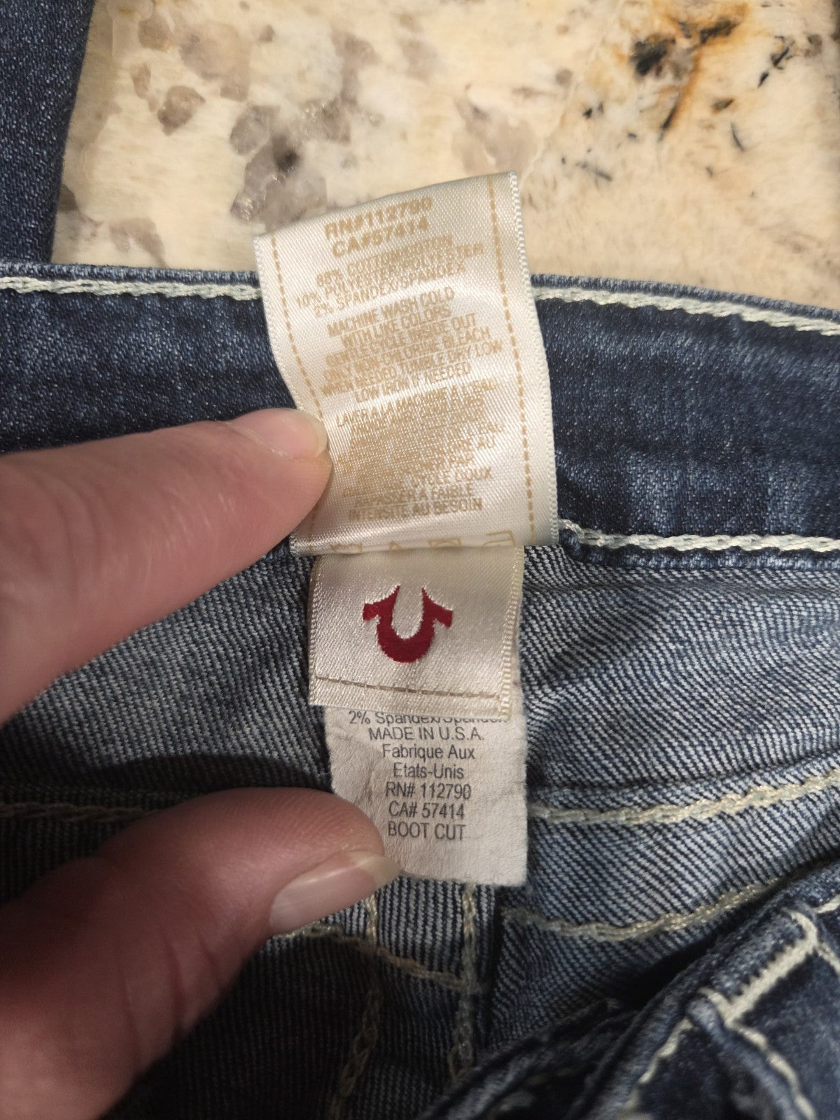 True Religion Women's Bootcut Blue Jeans With White Embriodery And Stitching4