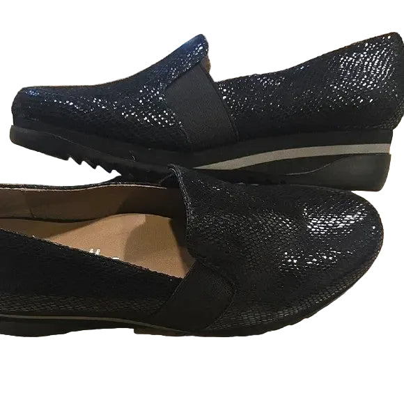 Bettye Muller Black Leather Loafers Classic low Wedges Women's Size 6.55