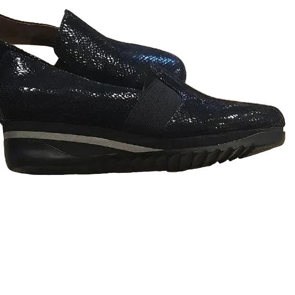 Bettye Muller Black Leather Loafers Classic low Wedges Women's Size 6.54