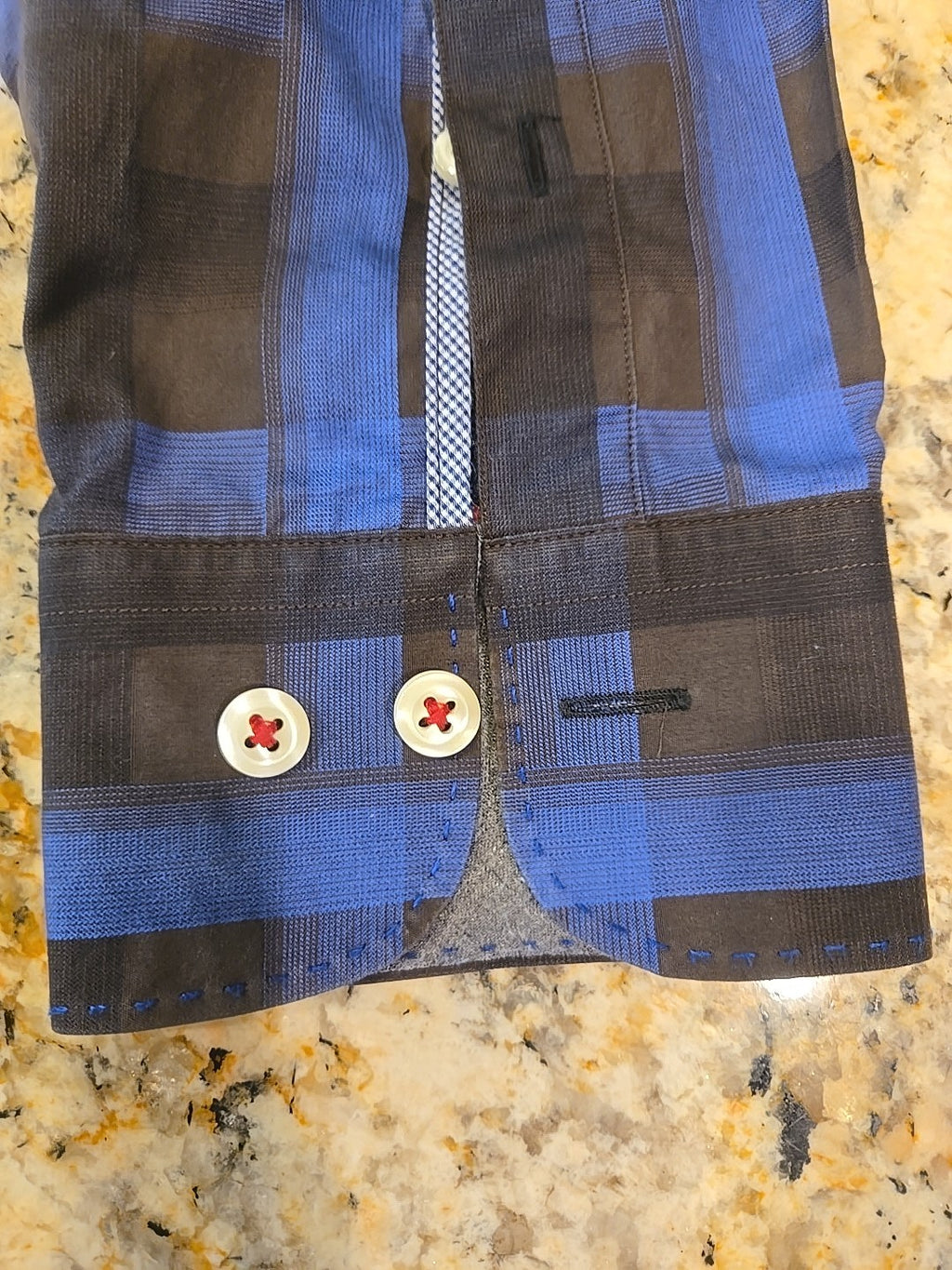 Mens Tommy Bahama, Size M Long Sleeve Shirt  100% Cotton7