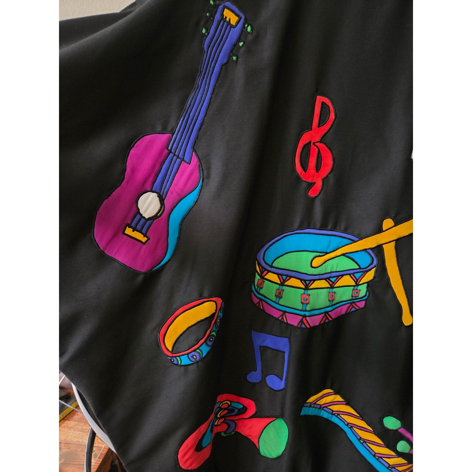 Rare Vintage Silk Scapes "Jazz" Themed Silk Applique Jacket One Size Fits All
