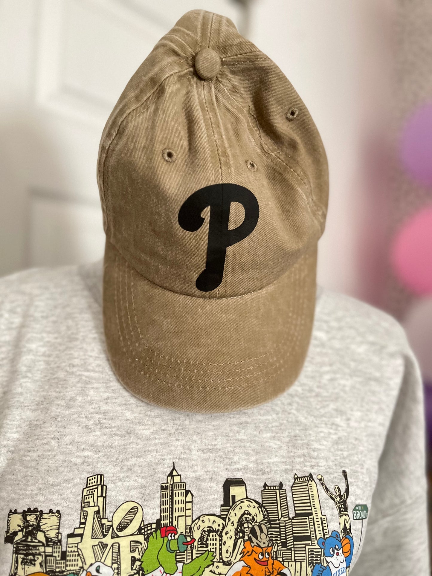 Phillies black “P” Distressed Hat